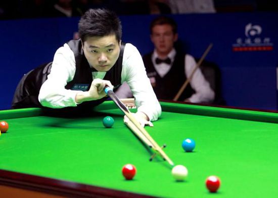 科尔：不清楚巴特勒的具体伤情，训练师告诉我他下半场不会上