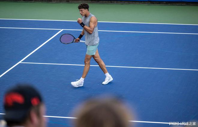 了其天赋的 了其天赋的