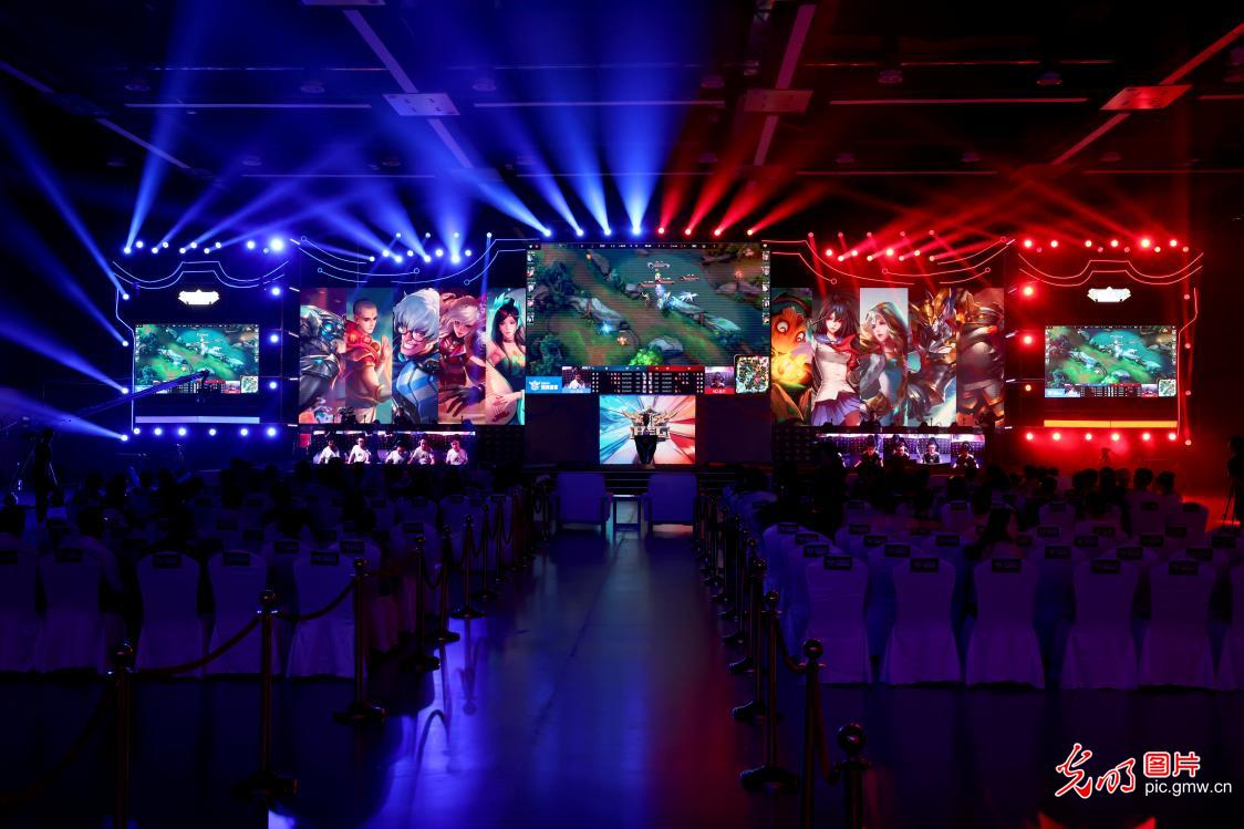 尼亚因所建 尼亚因所建